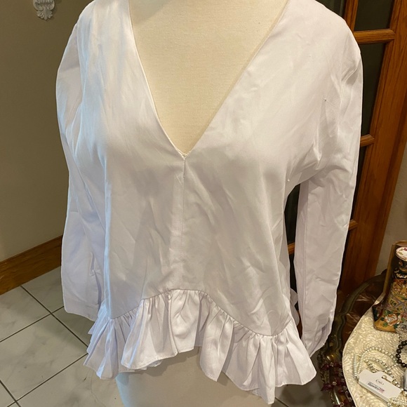 English factory peplum Top size small. Size S (4-6) - Picture 5 of 9